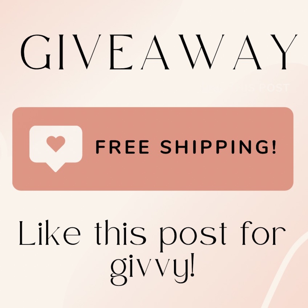 🎁 FREE SHIPPING ~ GIVVY! 🎁